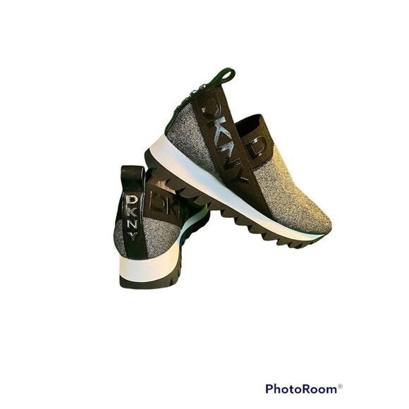 DKNY Logo Silver Black Abbi Sneaker - Picture 1 of 11